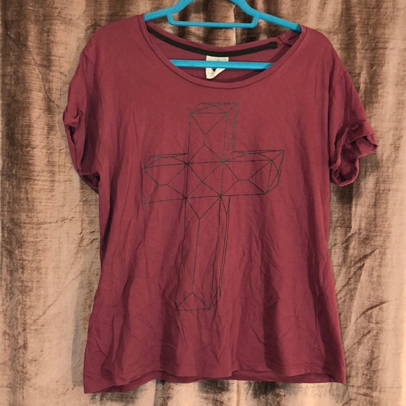 Maroon T-Shirt! - Picture 1 of 3
